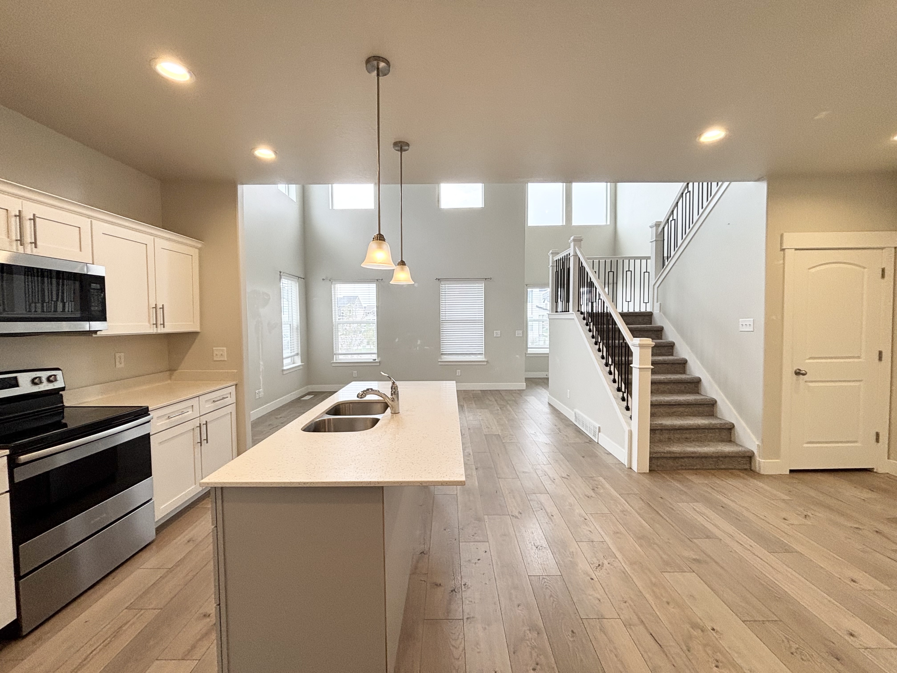3742 Canyon Falls Dr - 1