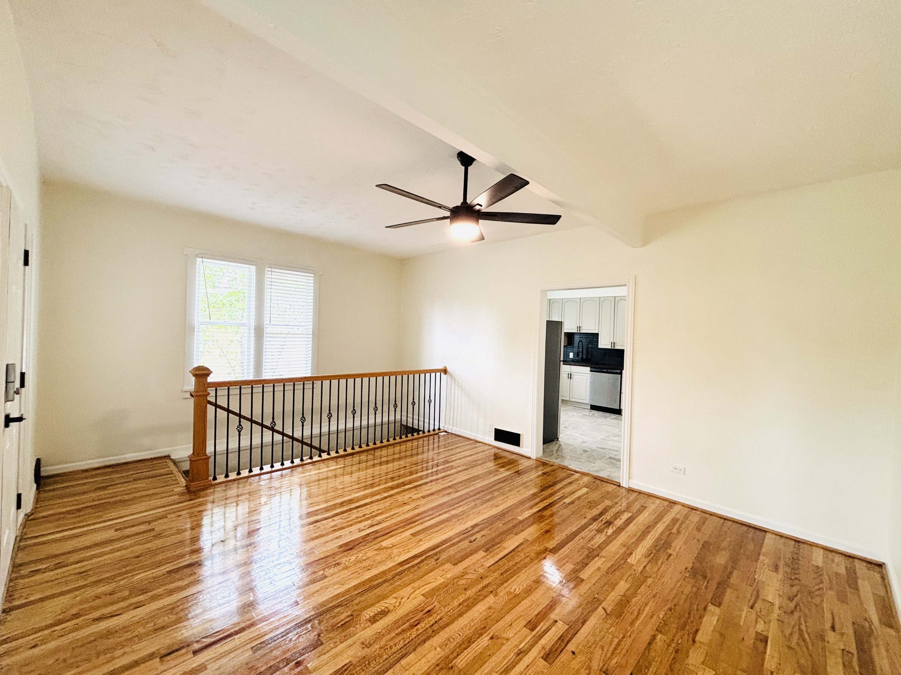 867 E Browning Ave - 1