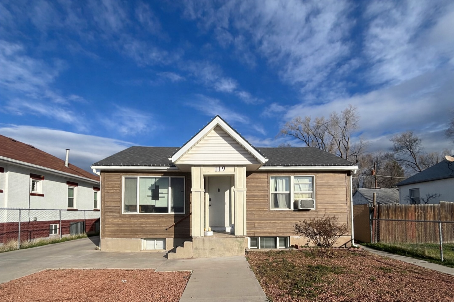 119 E Leslie Ave - 3