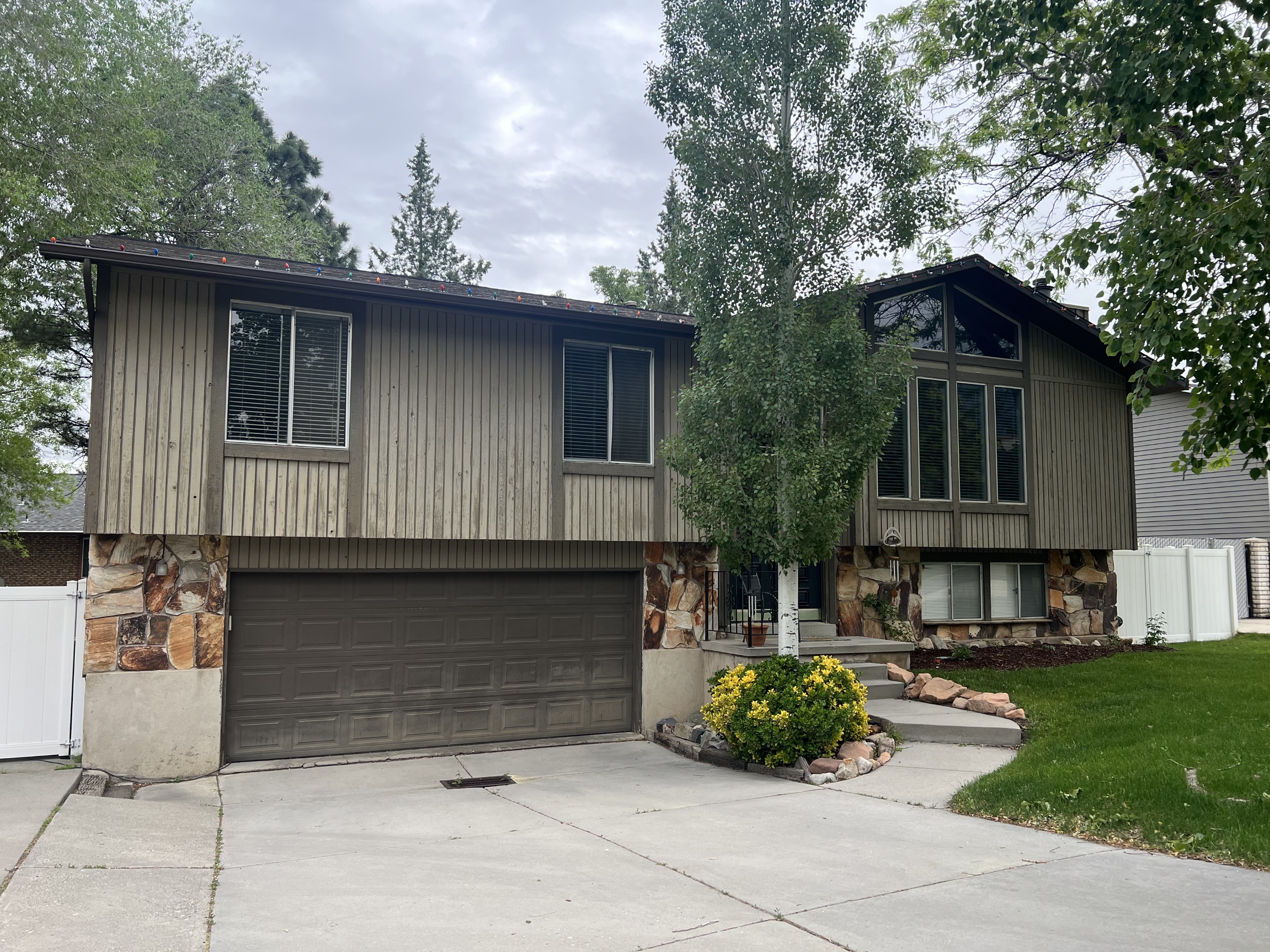 2243 Aspen Hills Drive