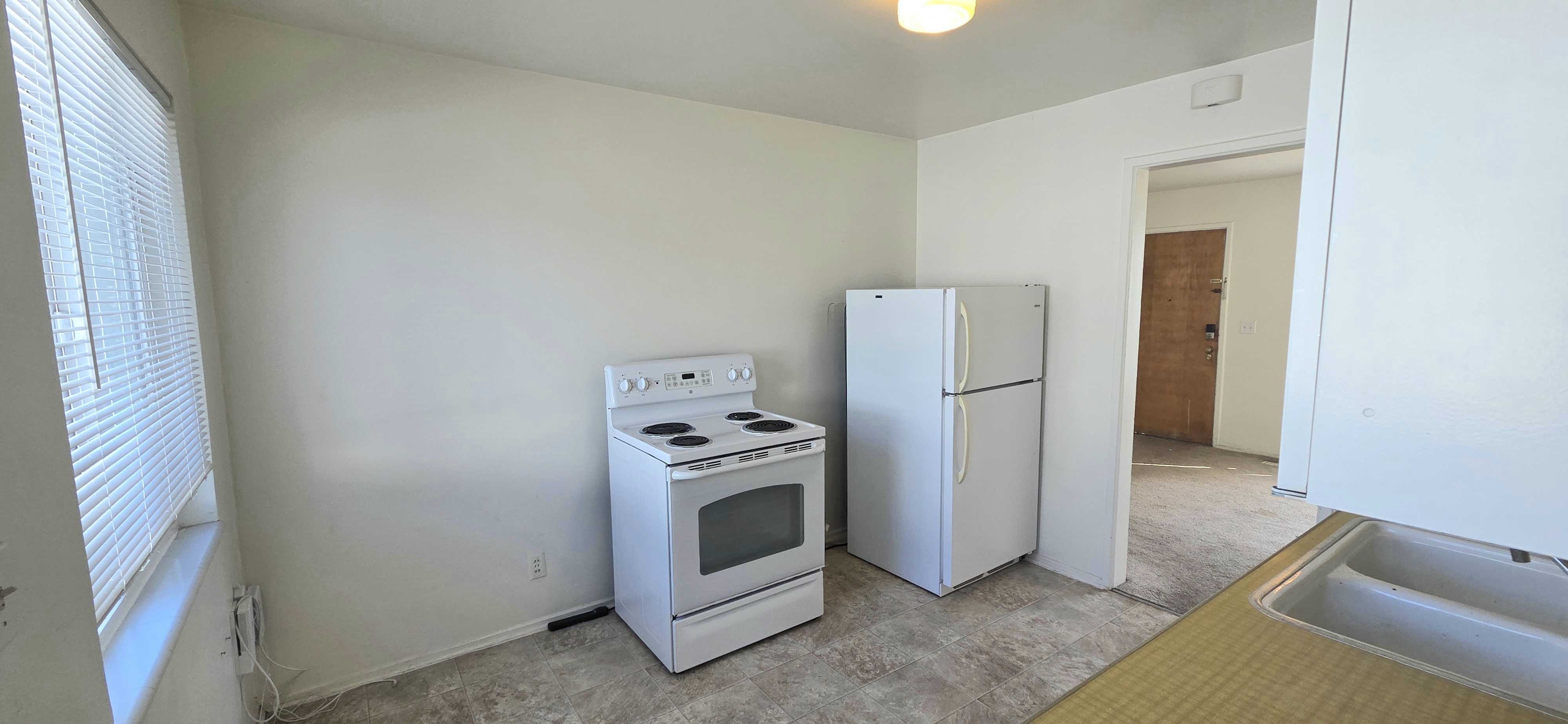995 South 400 East - 999