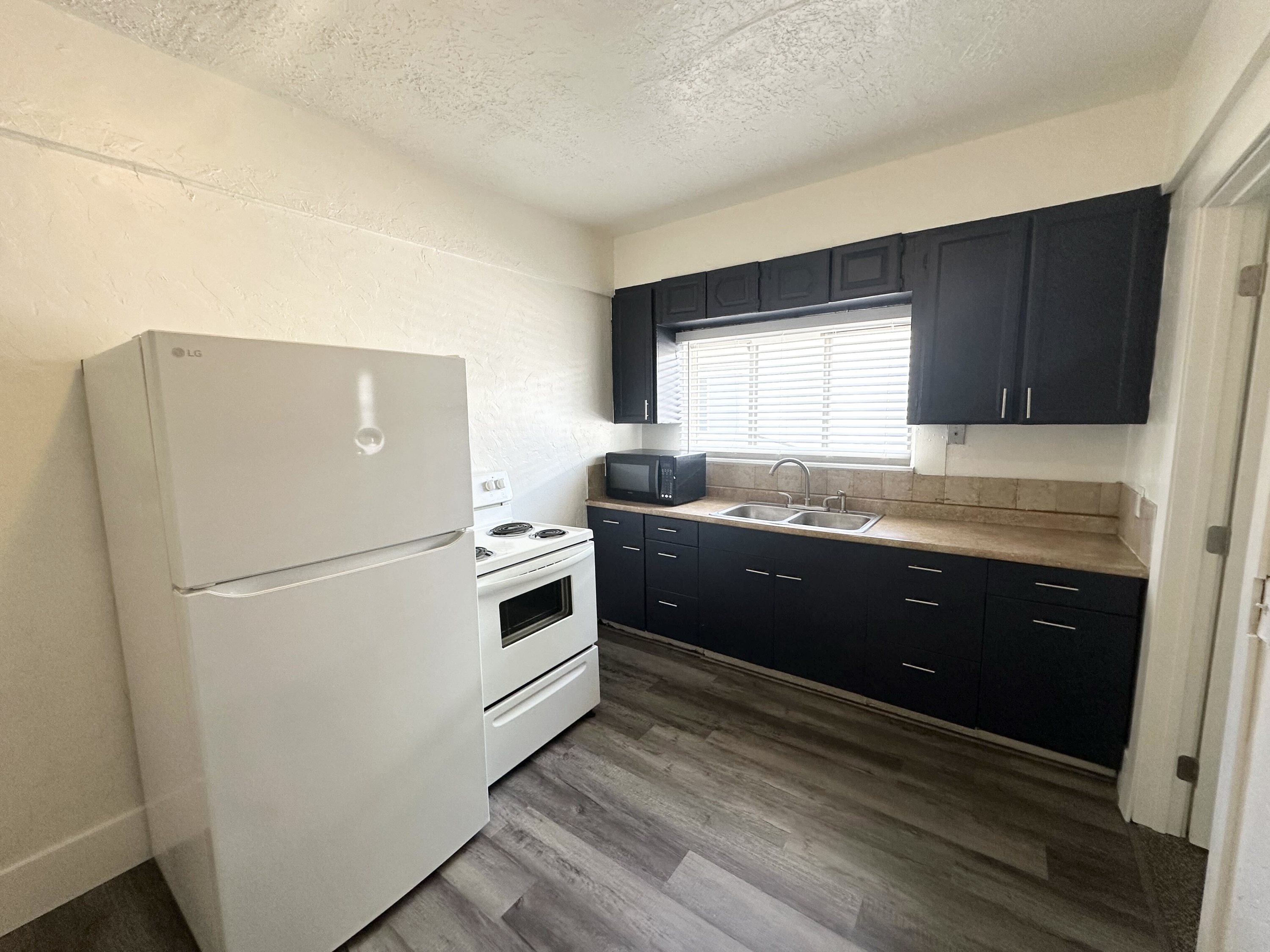 3062 Adams Ave