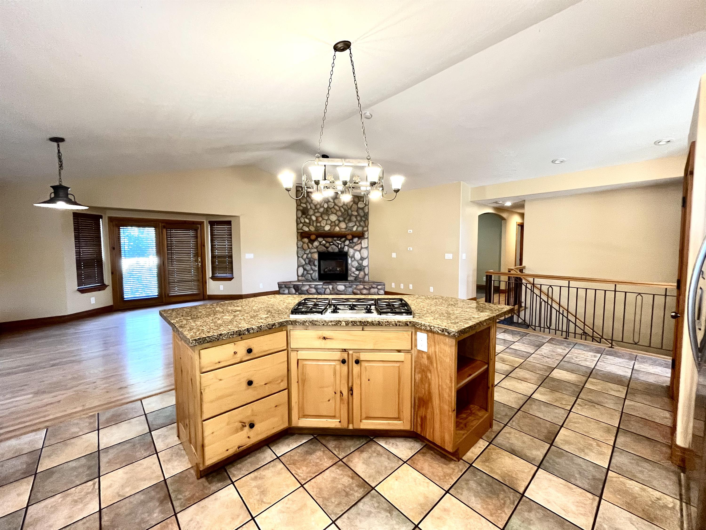 6363 Murray Bluffs Drive
