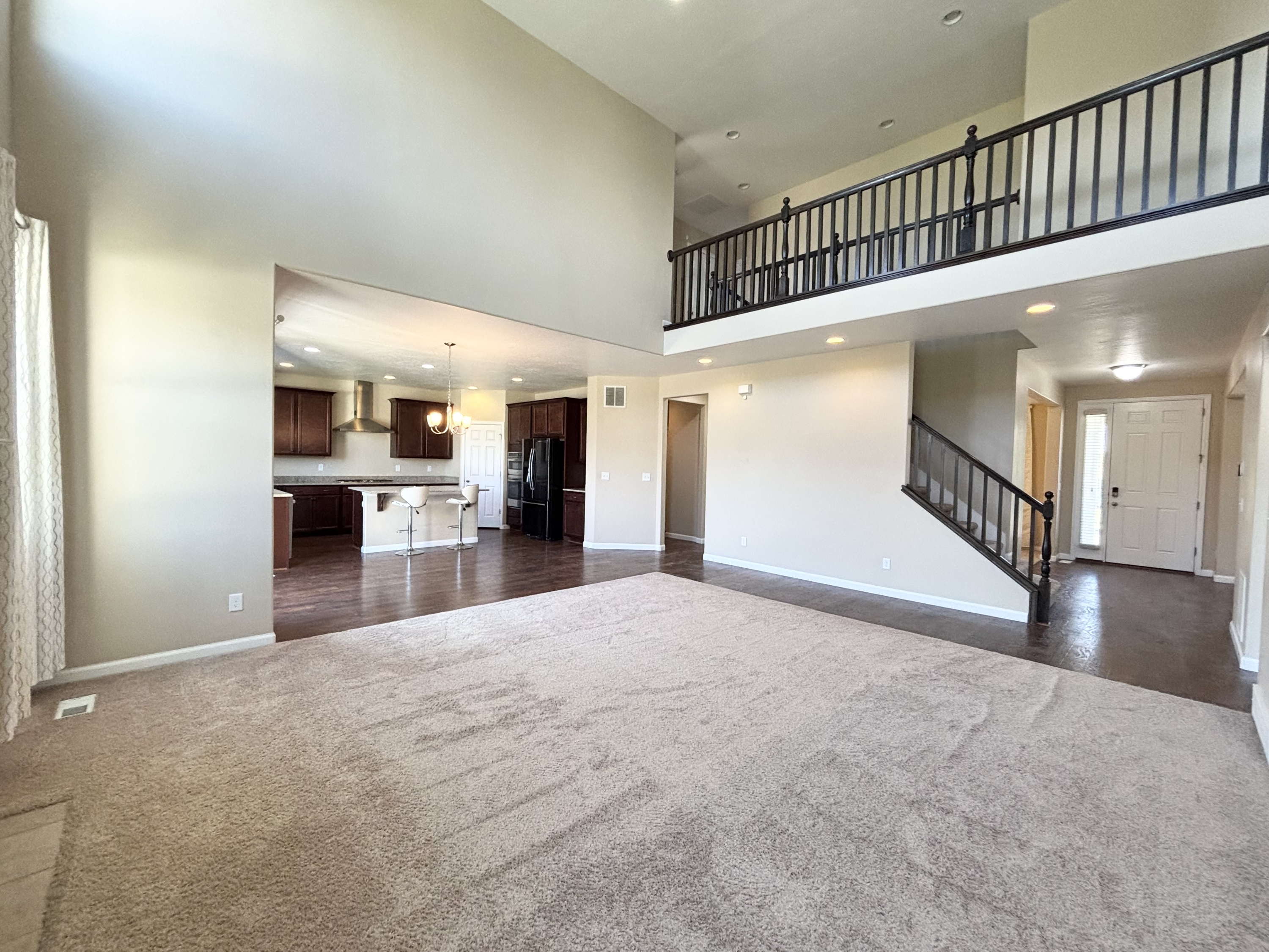 3859 West Young Lucerne Circle