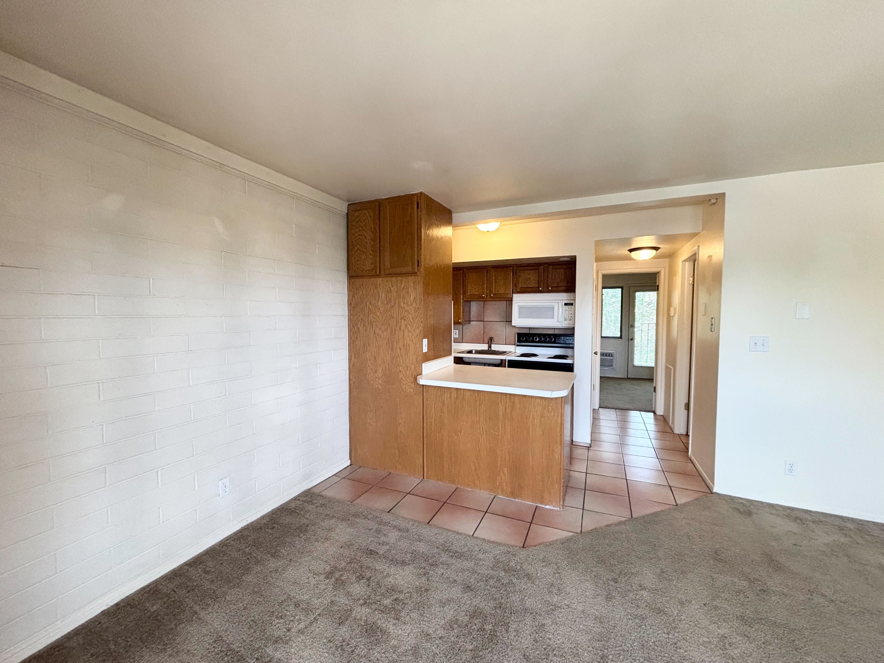 599 Darwin Street - 1